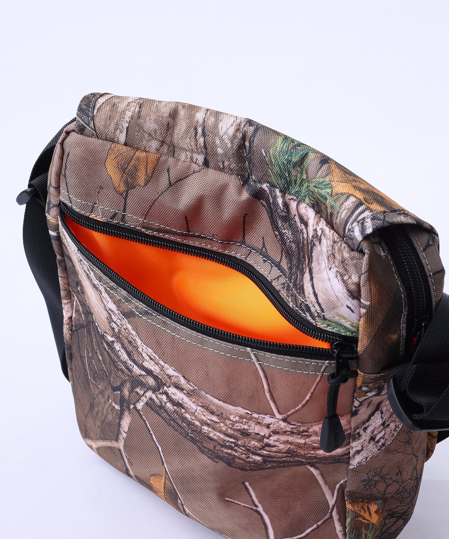 STROLL SHOULDER BAG XLARGE - Image 15