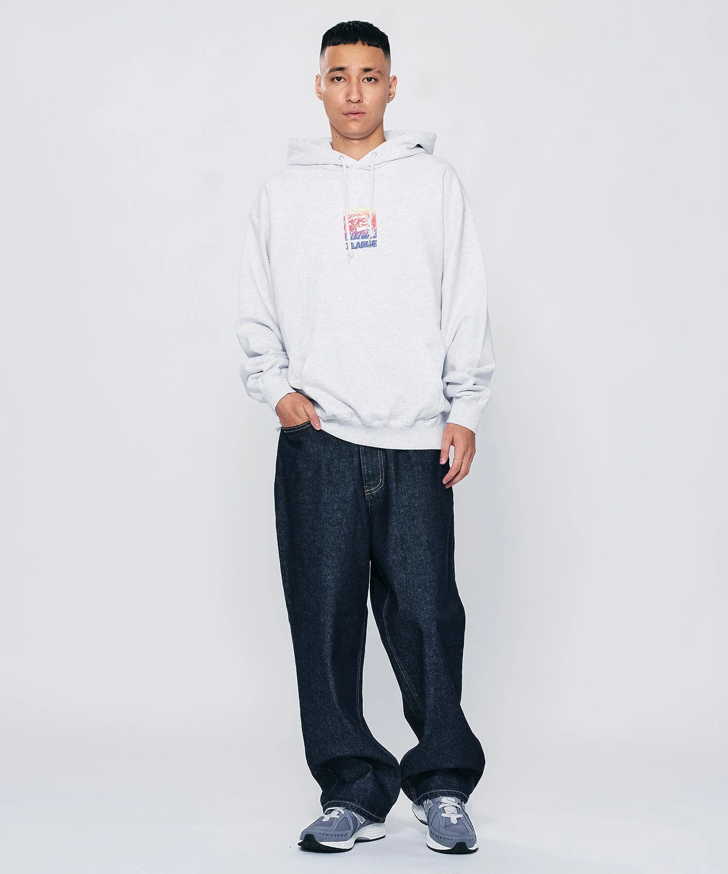 XLARGE × IT'S A LIVING PULLOVER HOODED SWEAT - Image 17