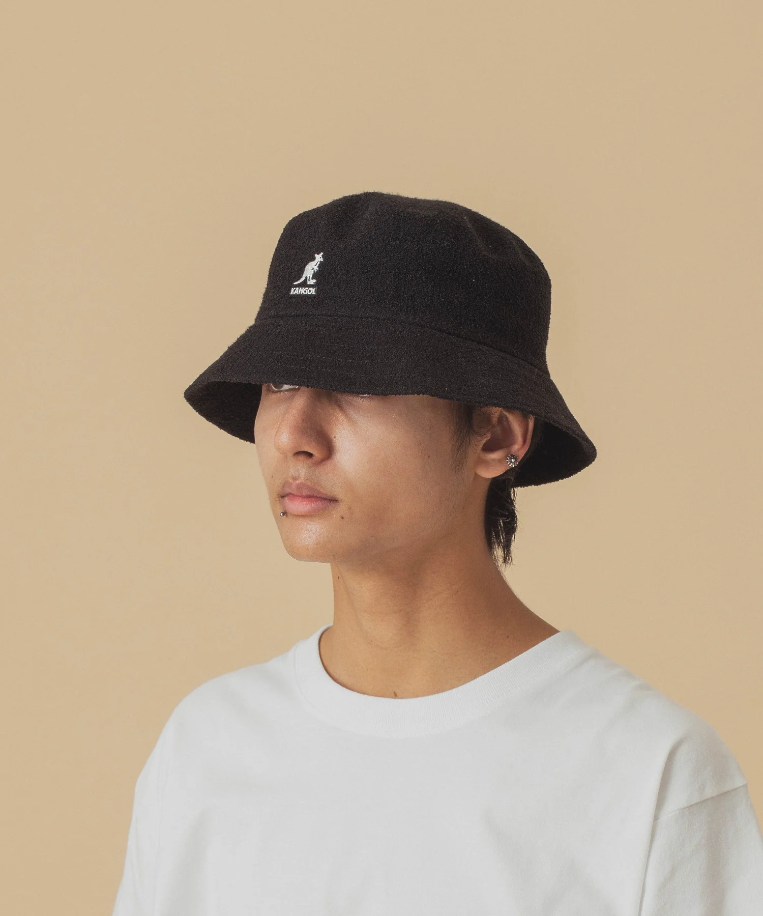 XLARGE×KANGOL BLACK BUCKET HAT - Image 4