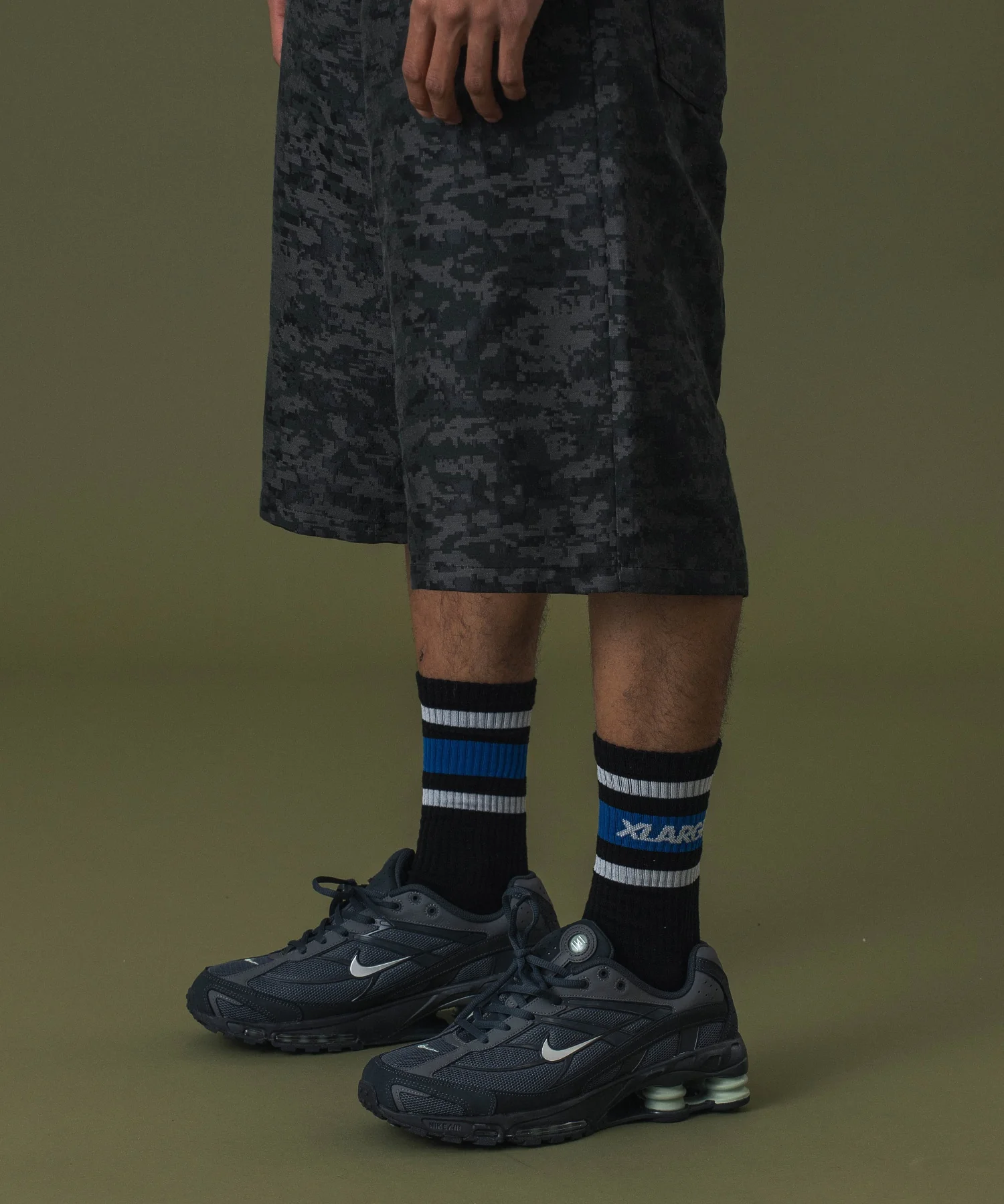 LINE SOCKS - Image 4