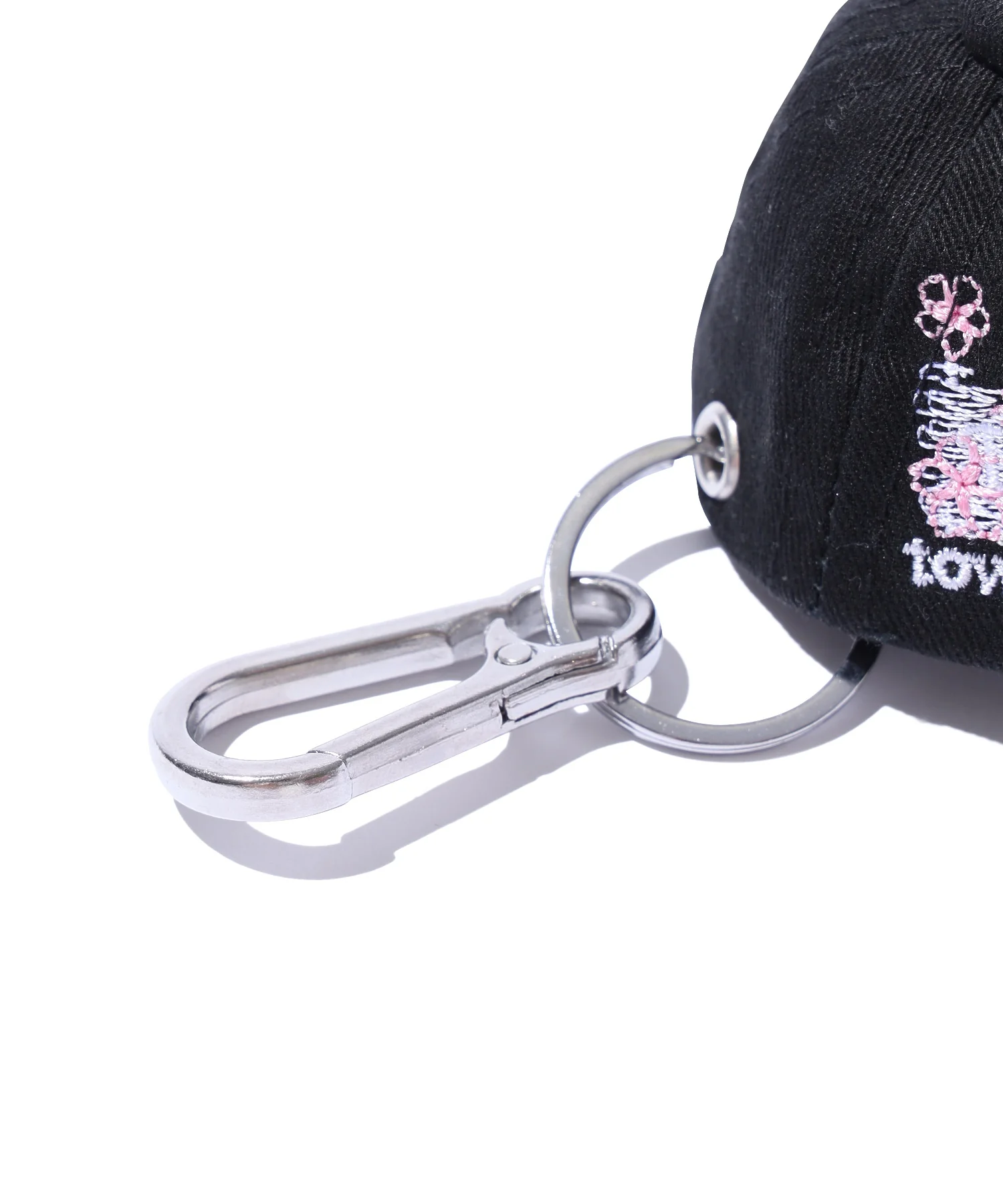 XLARGE×towndust MINI CAP KEYCHAIN - Image 12