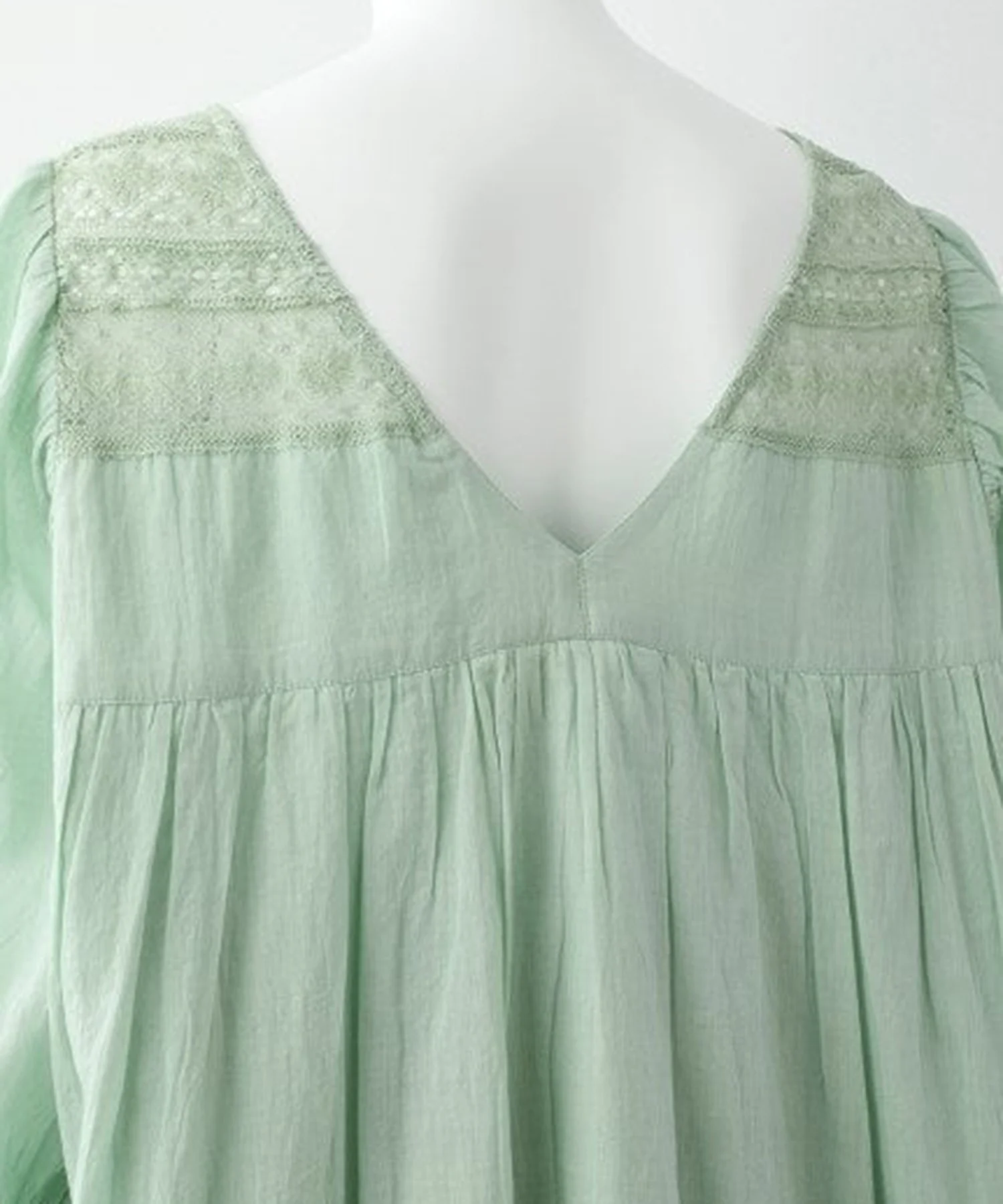 LACE GATHERED MINI DRESS MILKFED. - Image 8