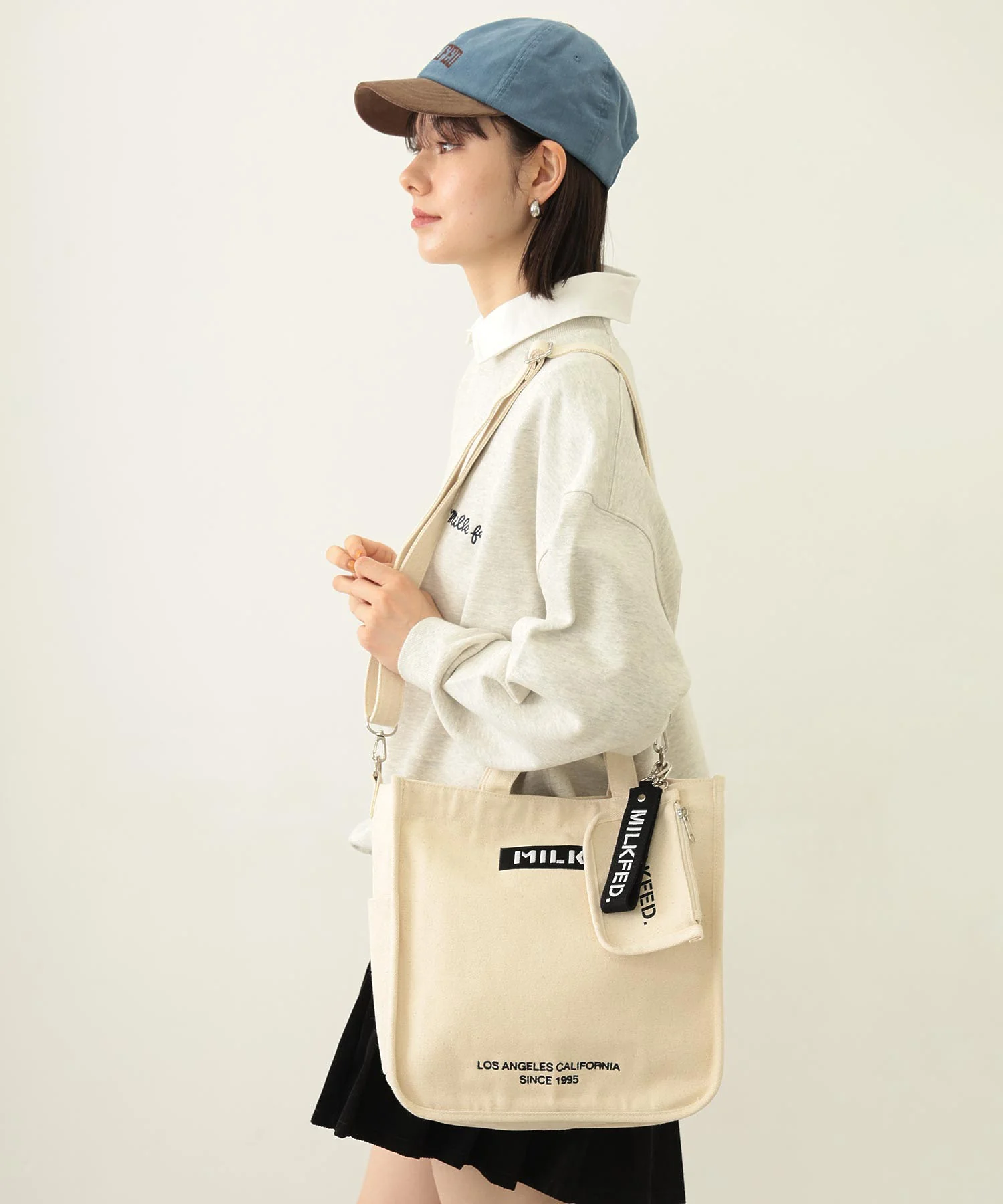 EMBROIDERED BAR SHOULDER BAG W/STRAP MILKFED. - Image 29