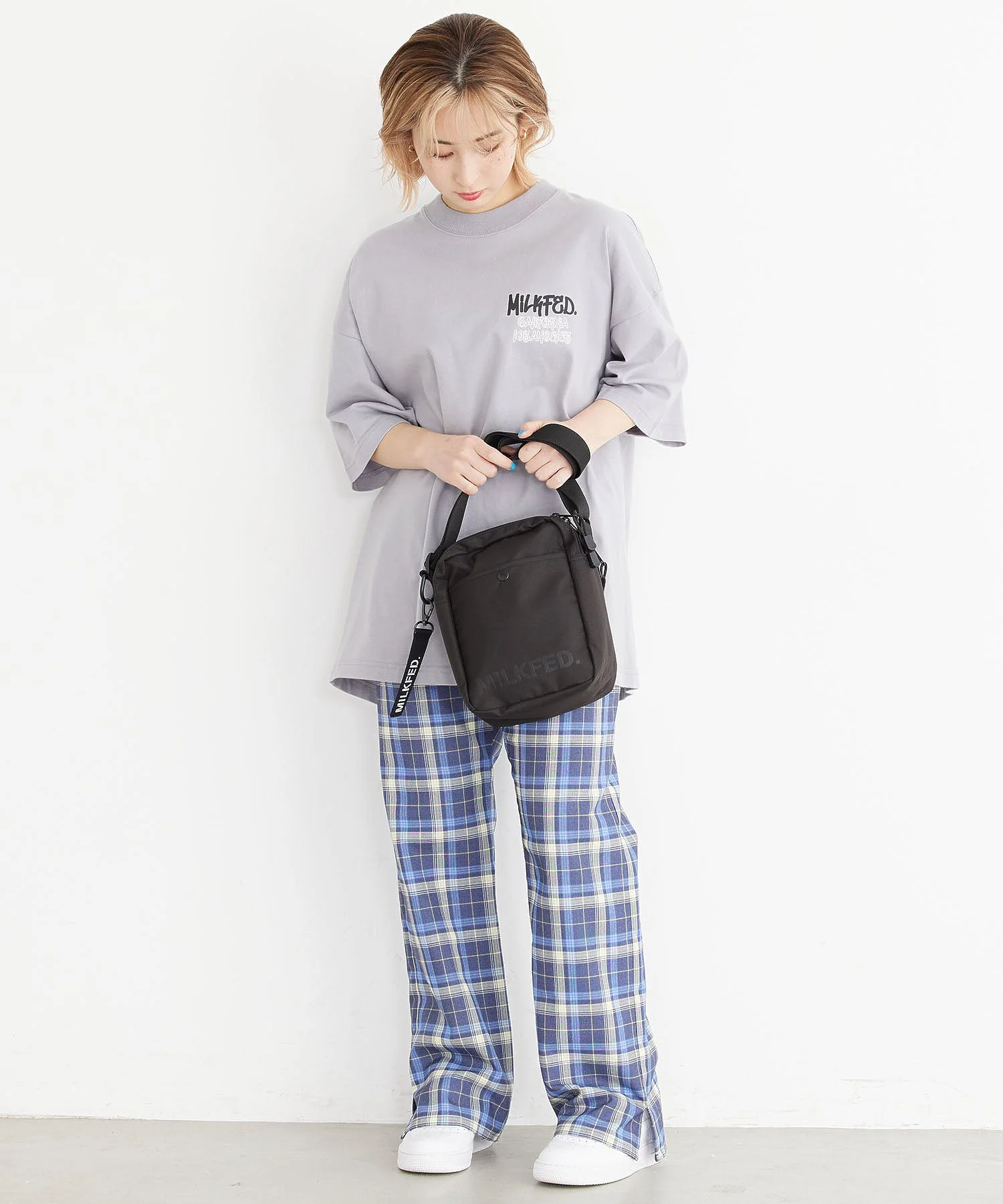 RECTANGLE SHOULDER BAG MILKFED. - Image 24