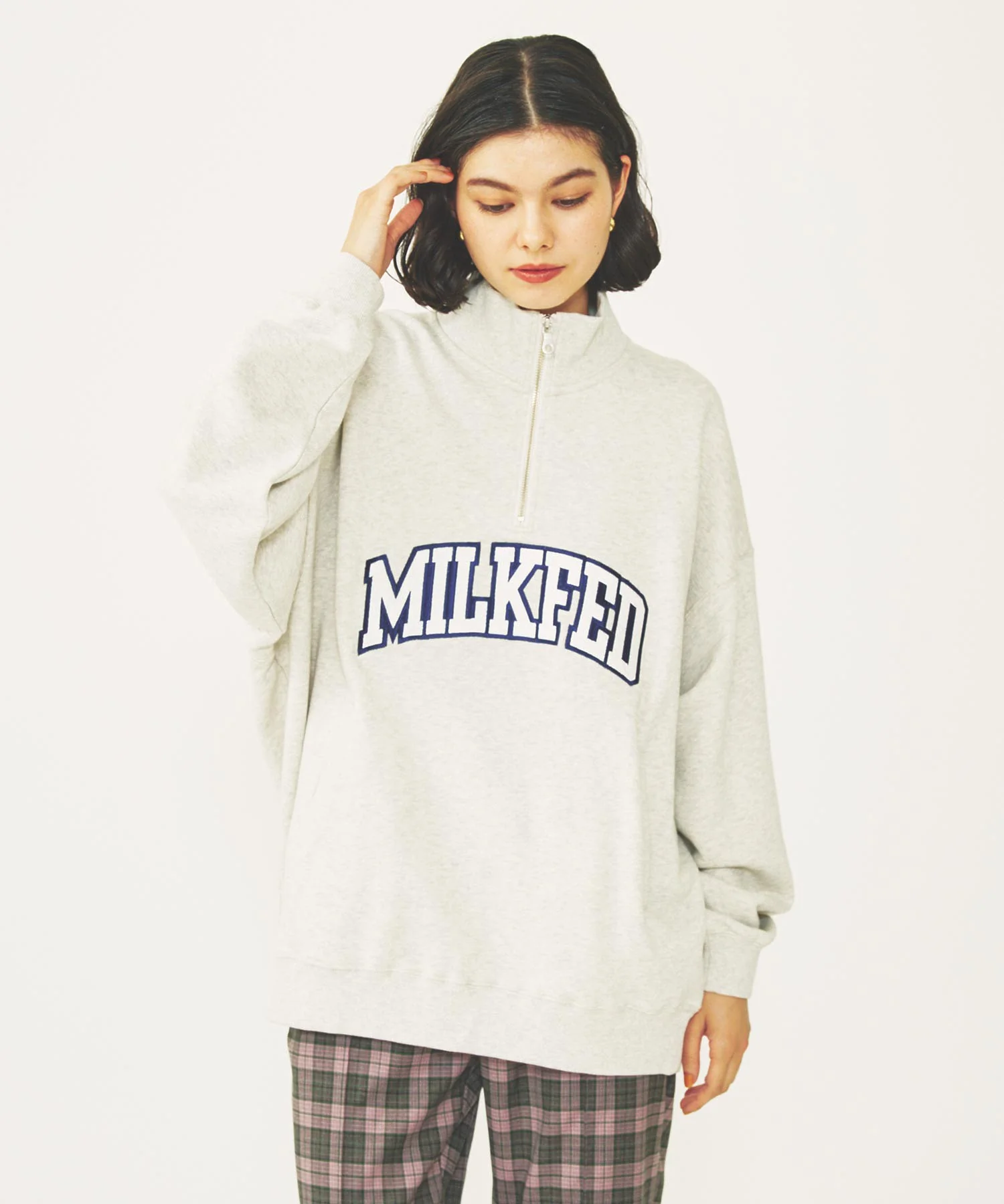 COLLEGE LOGO HALF ZIP TOP - Image 28