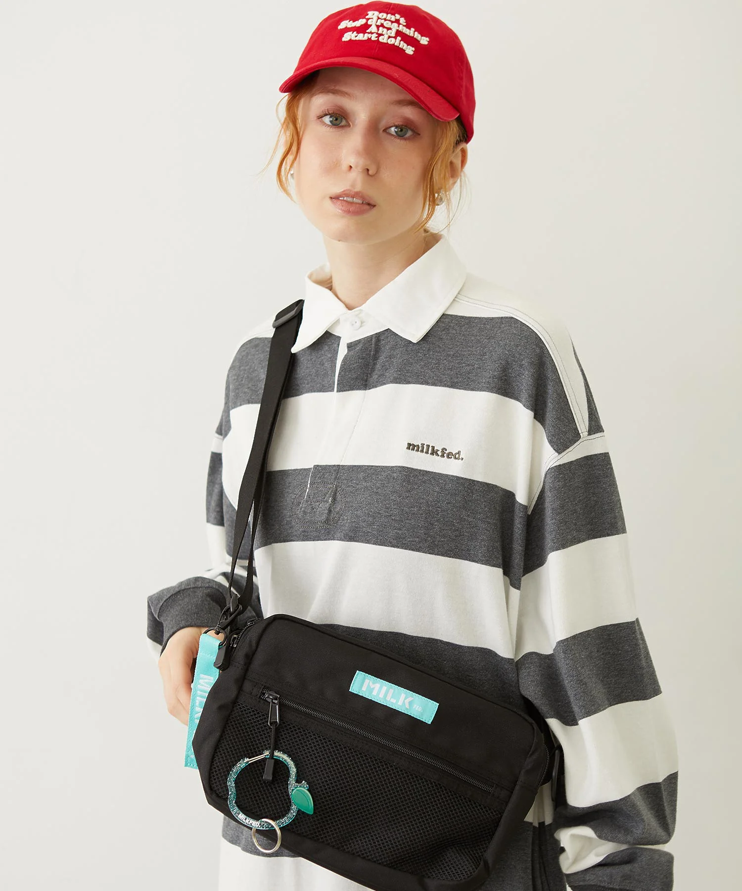 GLITTER APPLE CARABINER - Image 11