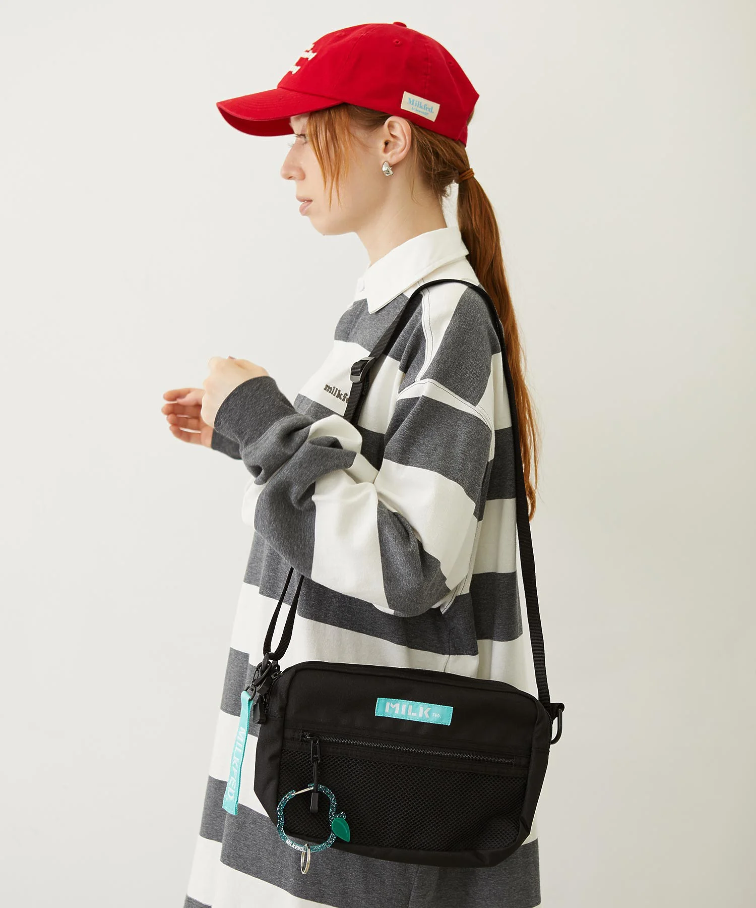 GLITTER APPLE CARABINER - Image 13