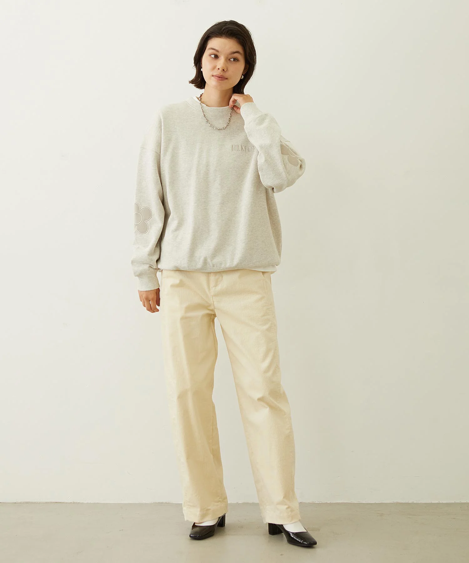 FLOWER ELBOW PATCH SWEAT TOP - Image 17