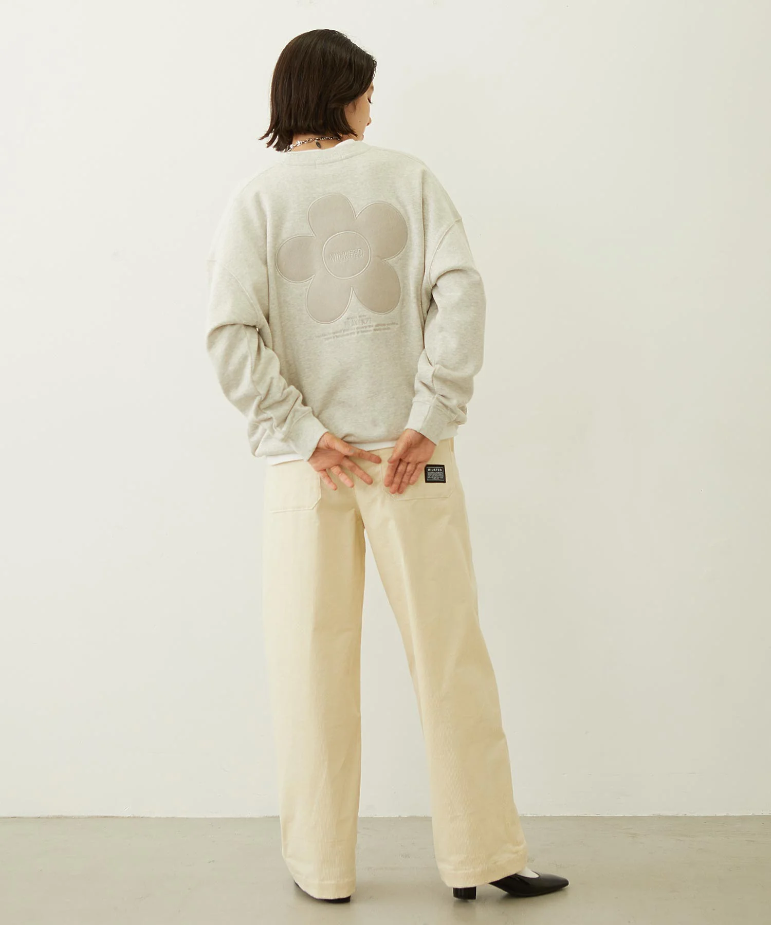 FLOWER ELBOW PATCH SWEAT TOP - Image 18