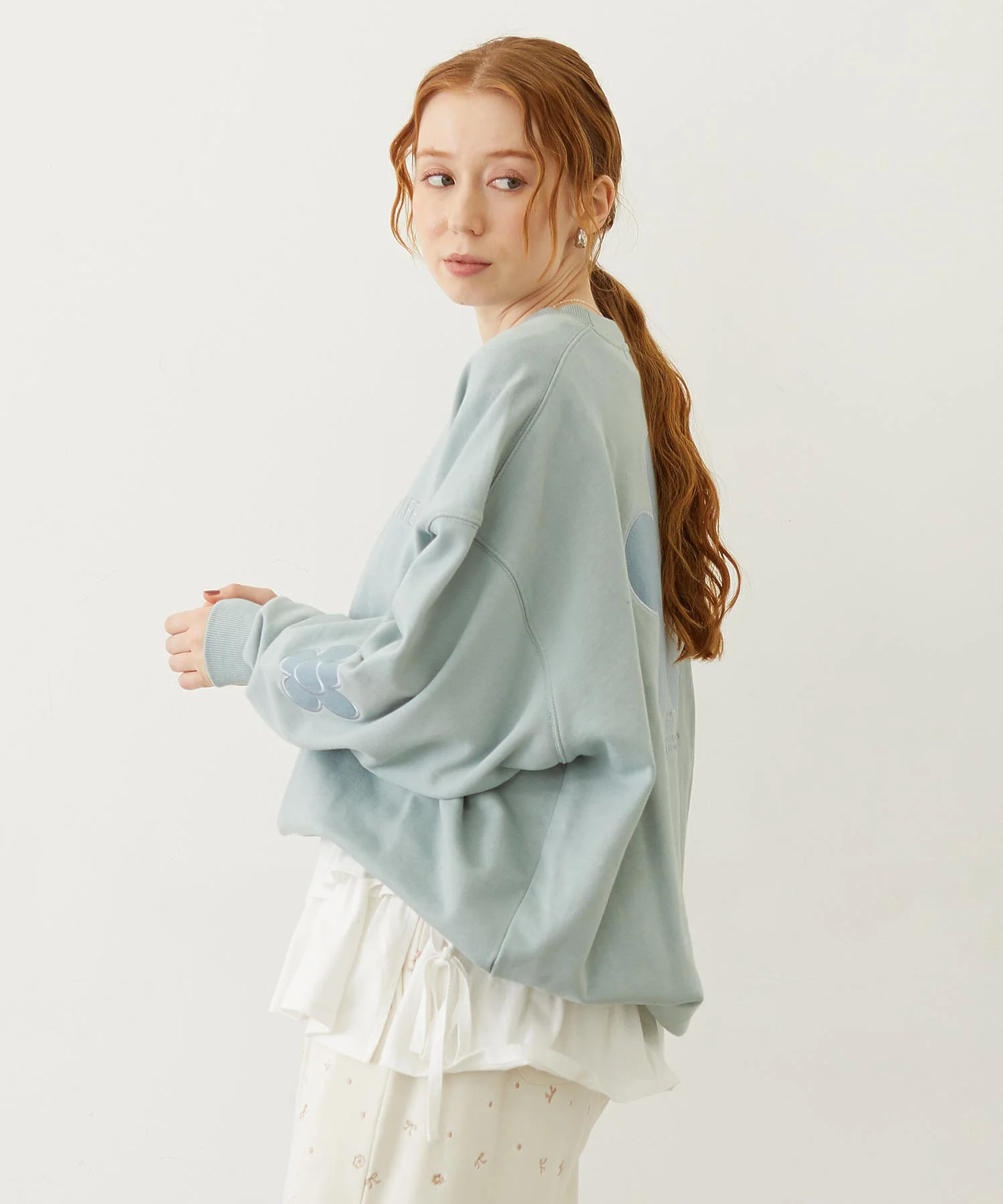 FLOWER ELBOW PATCH SWEAT TOP - Image 6