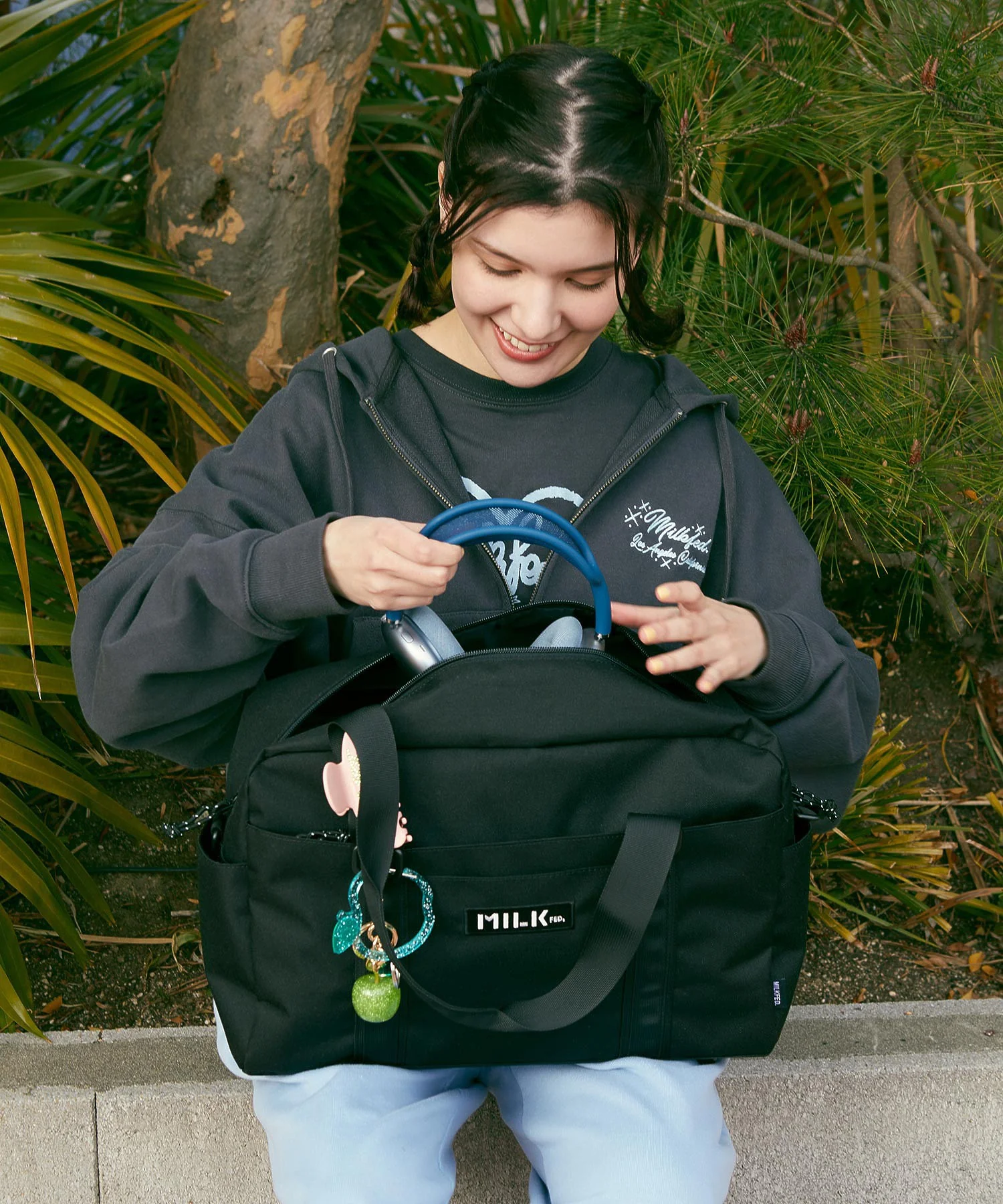 APPLE KEY CHARM - Image 18