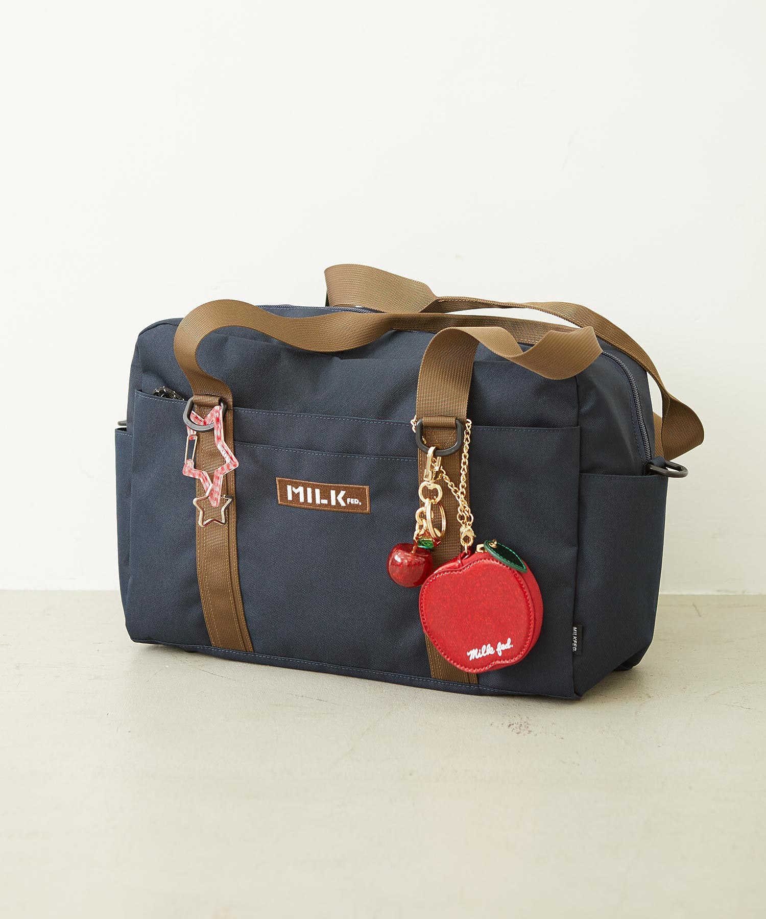 APPLE POUCH - Image 19