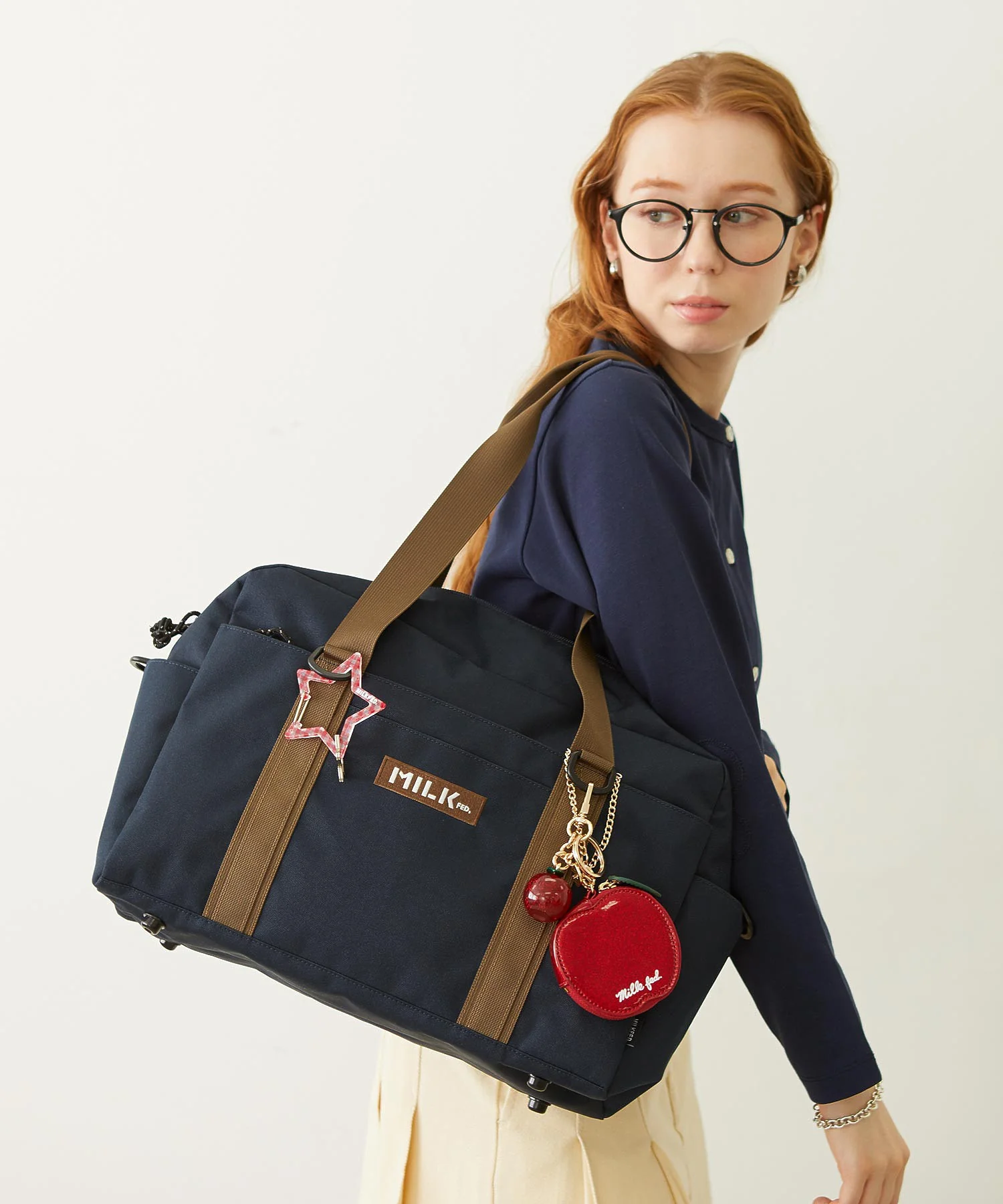 APPLE POUCH - Image 21