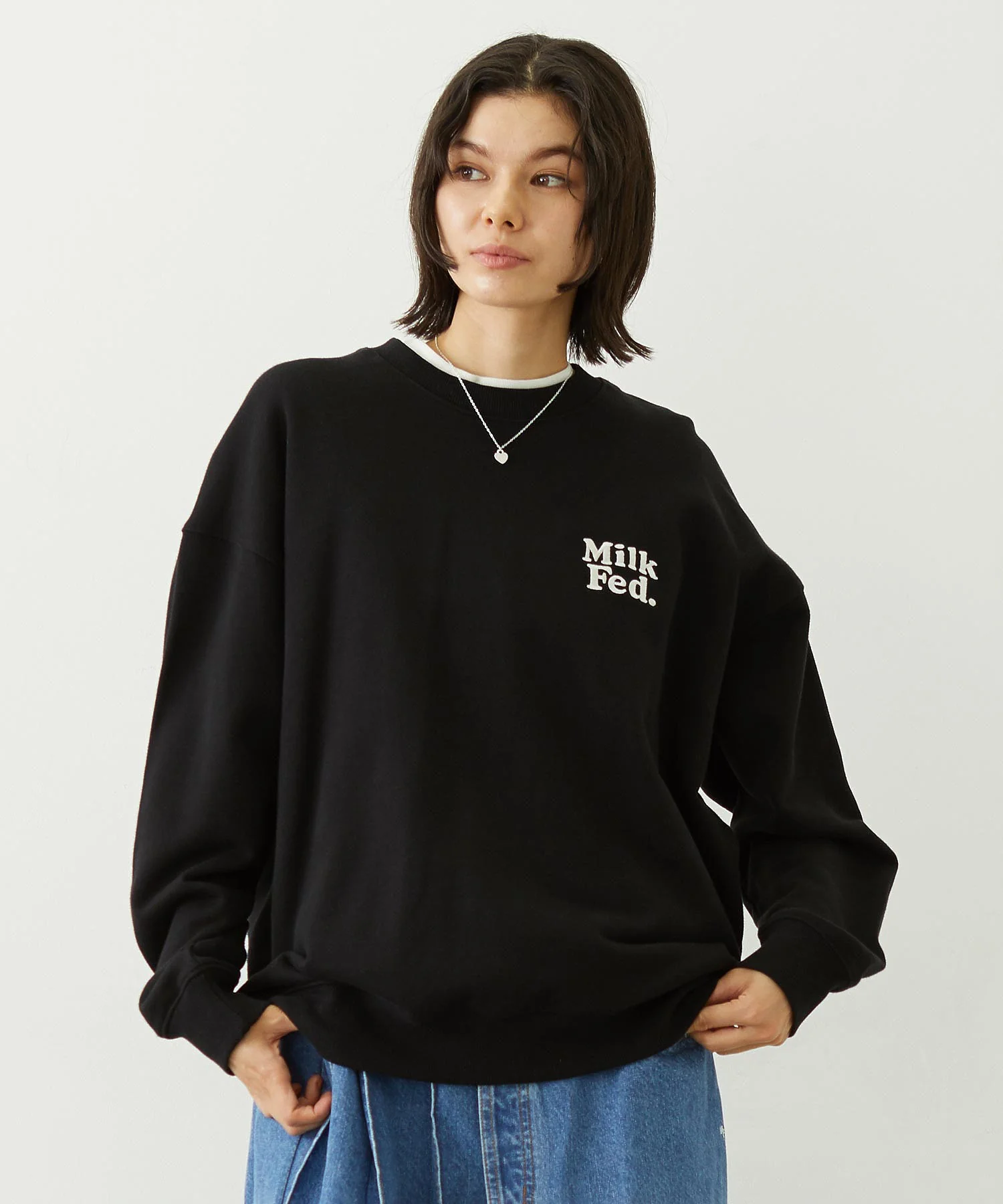 MILKFED. PLAID LOGO WIDE CREW SWEAT - Image 14