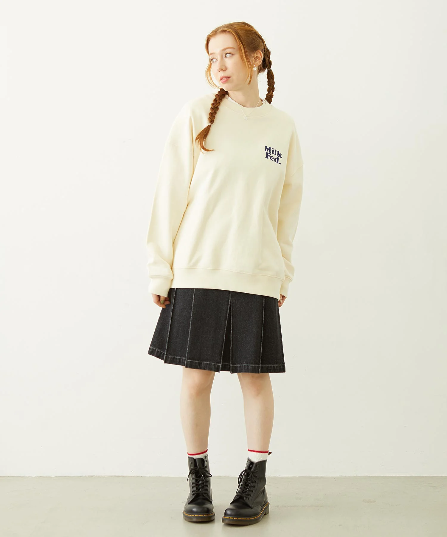 MILKFED. PLAID LOGO WIDE CREW SWEAT - Image 7