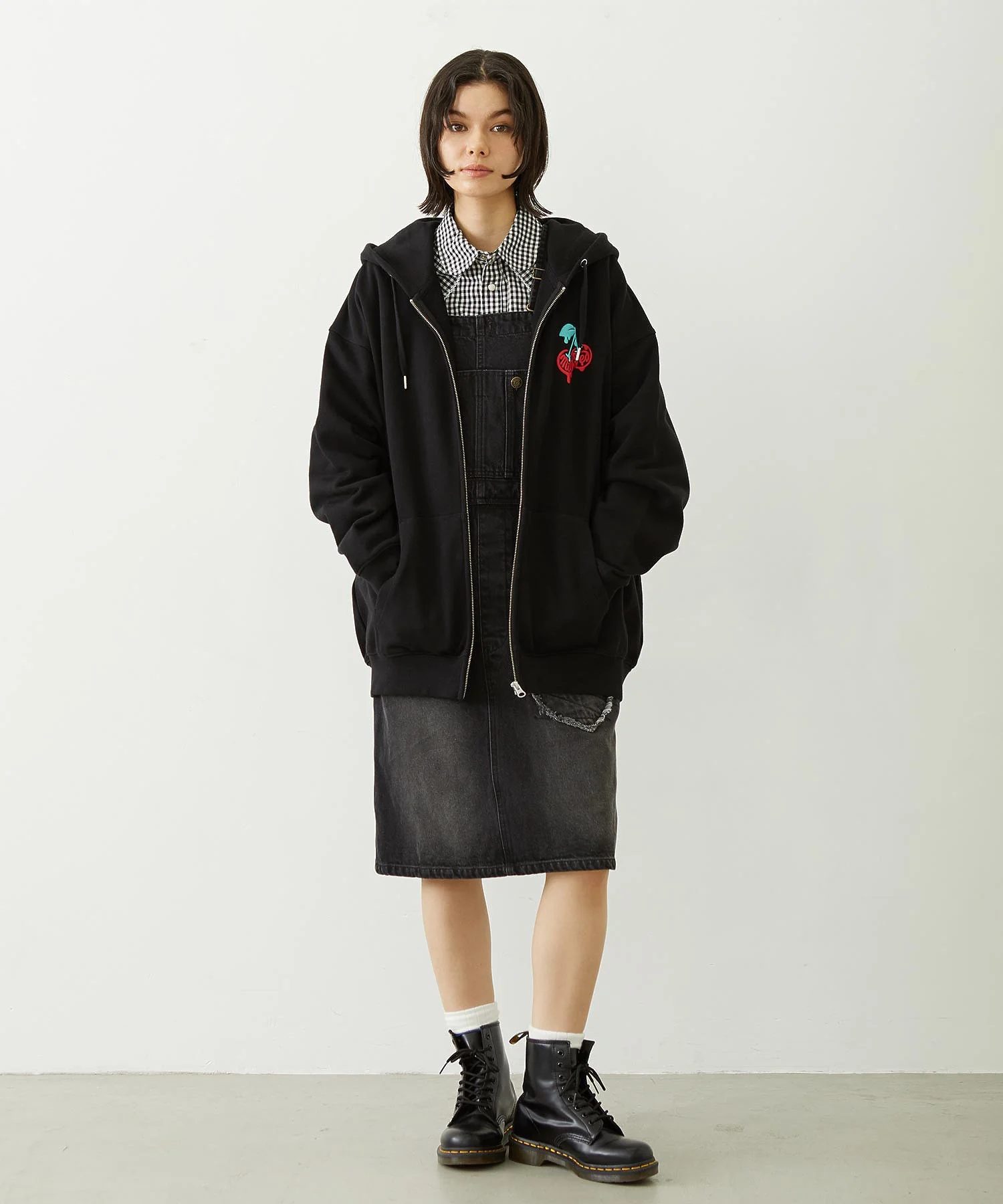 MELTY CHERRY WIDE ZIP UP HOODIE - Image 13