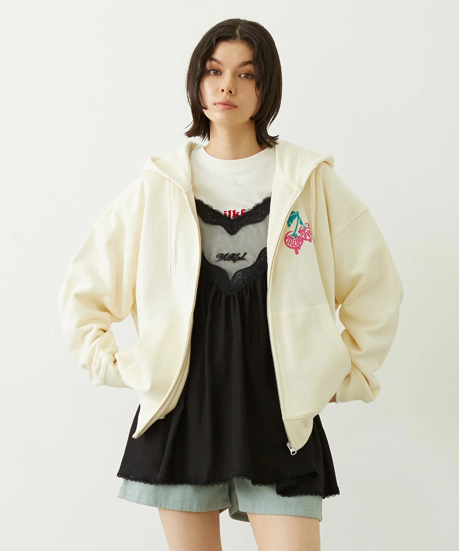 MELTY CHERRY WIDE ZIP UP HOODIE - Image 4