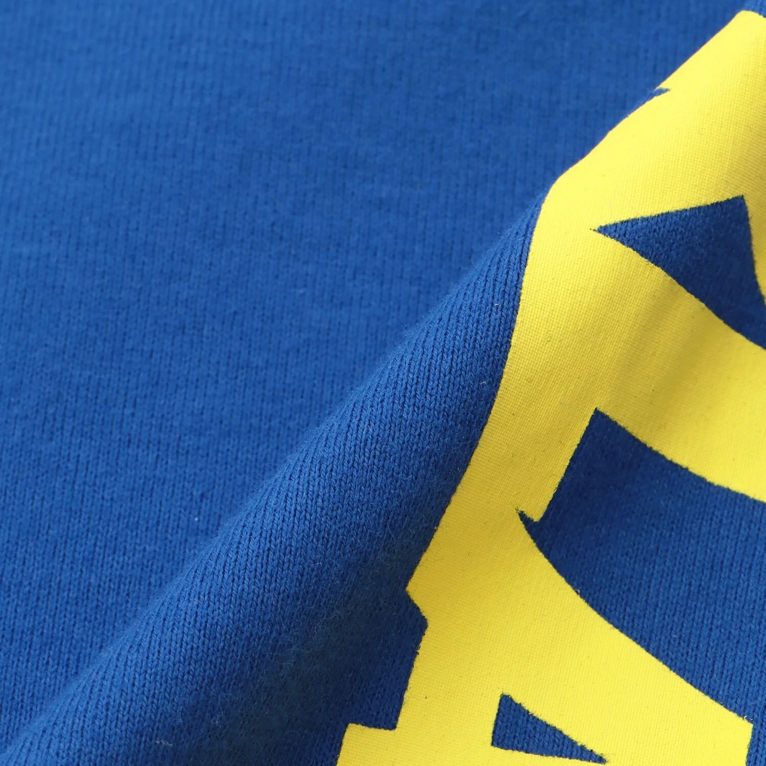 ファニーゴリラポーチ長袖Tシャツ - Image 9