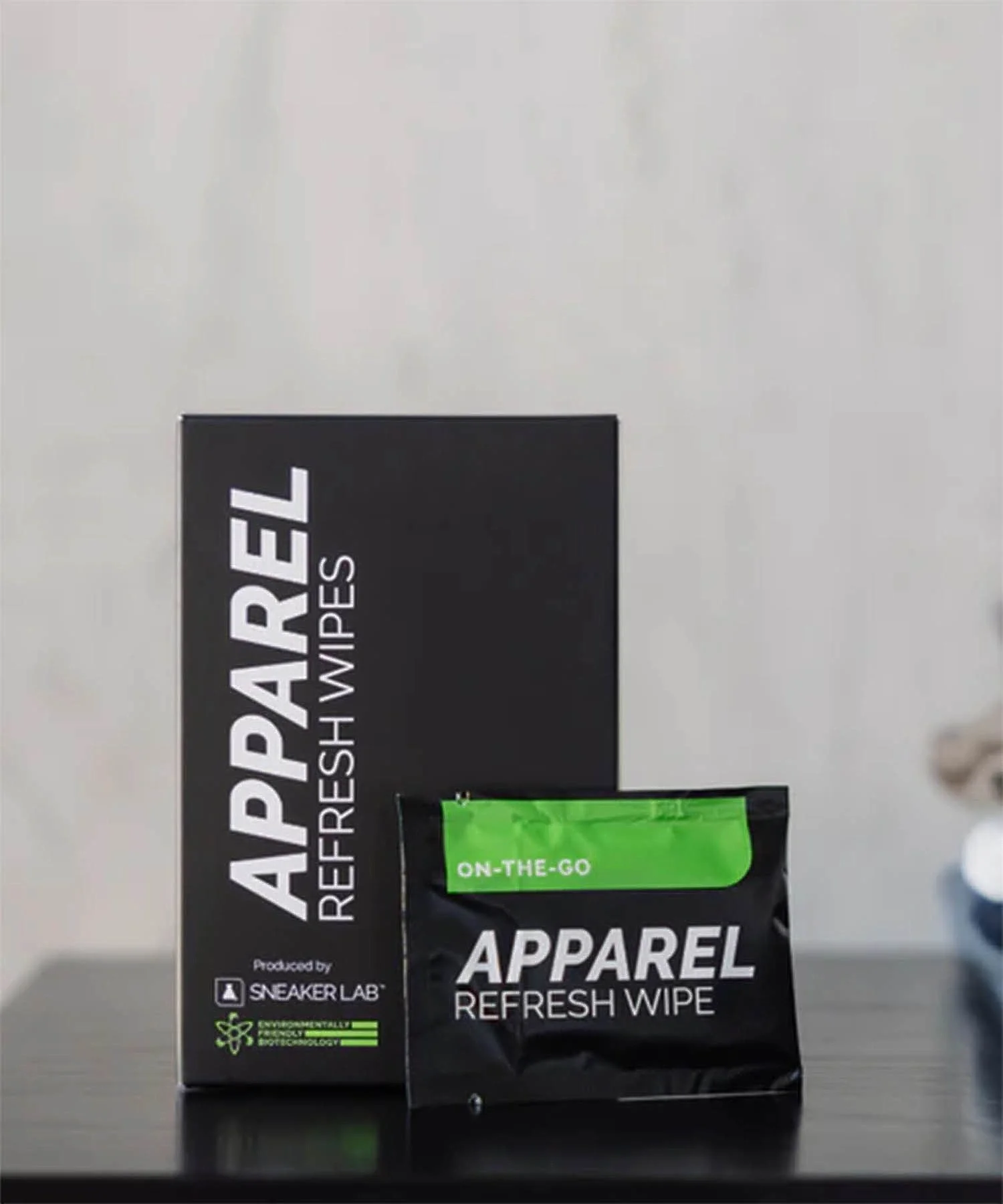 【アパレルメンテナンス用品 アパレルリフレッシュワイプス 12枚入り】<br>SNEAKER LAB / スニーカーラボ / APPAREL REFRESH WIPES -12PACK - Image 3