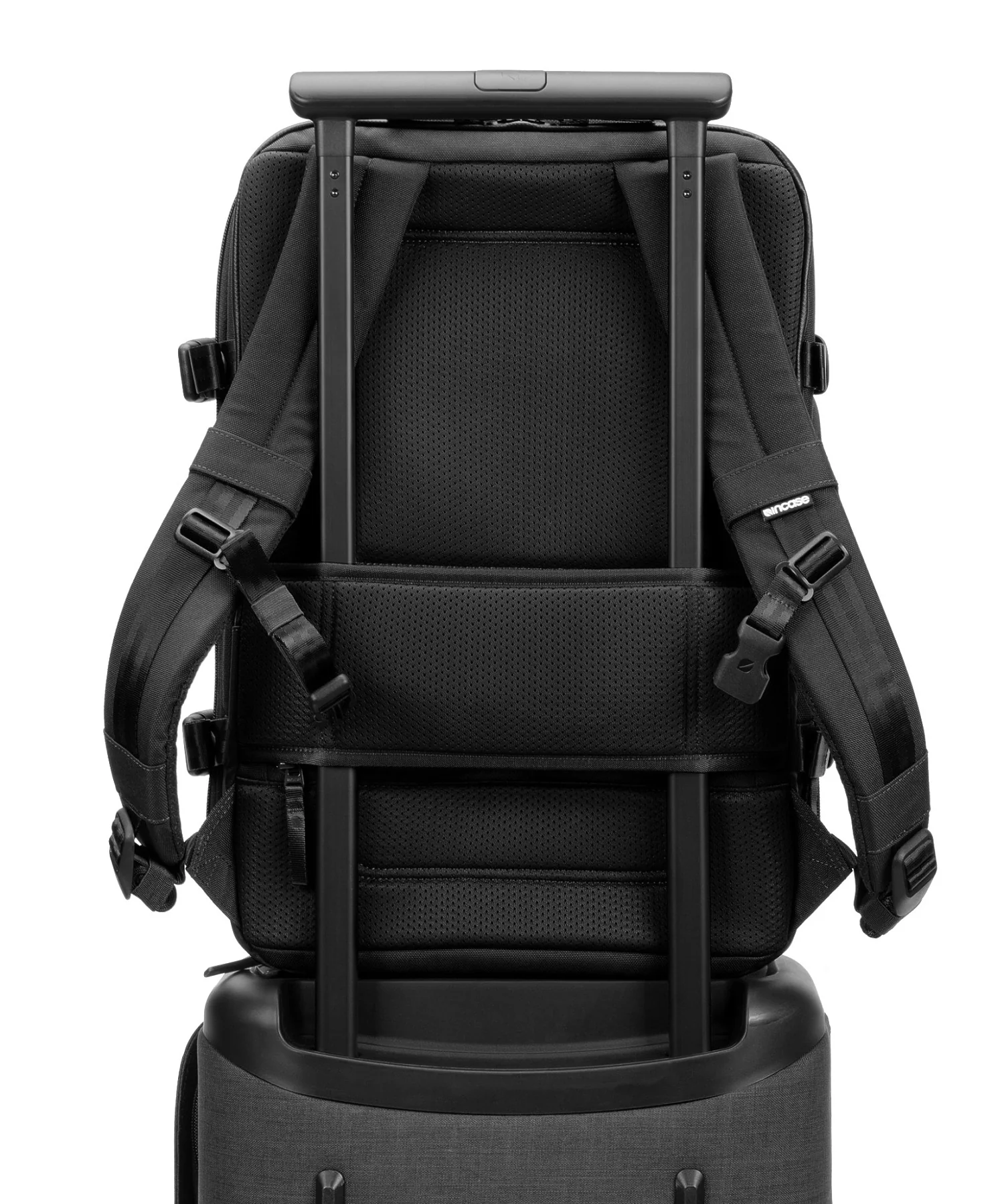 INCO100682-BLK Incase A R C Travel Pack- Black - Image 15