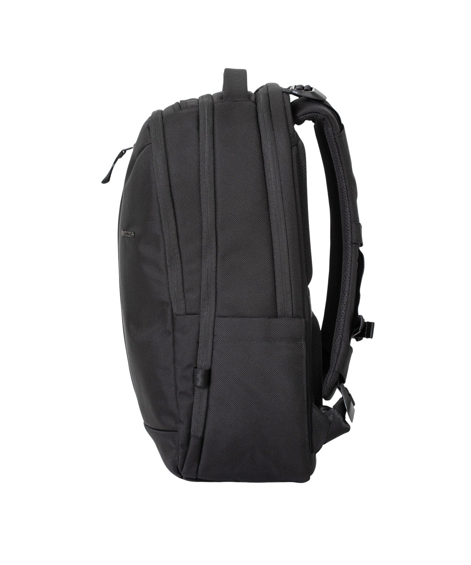 Incase Tracks Backpack 18L-Black - Image 4