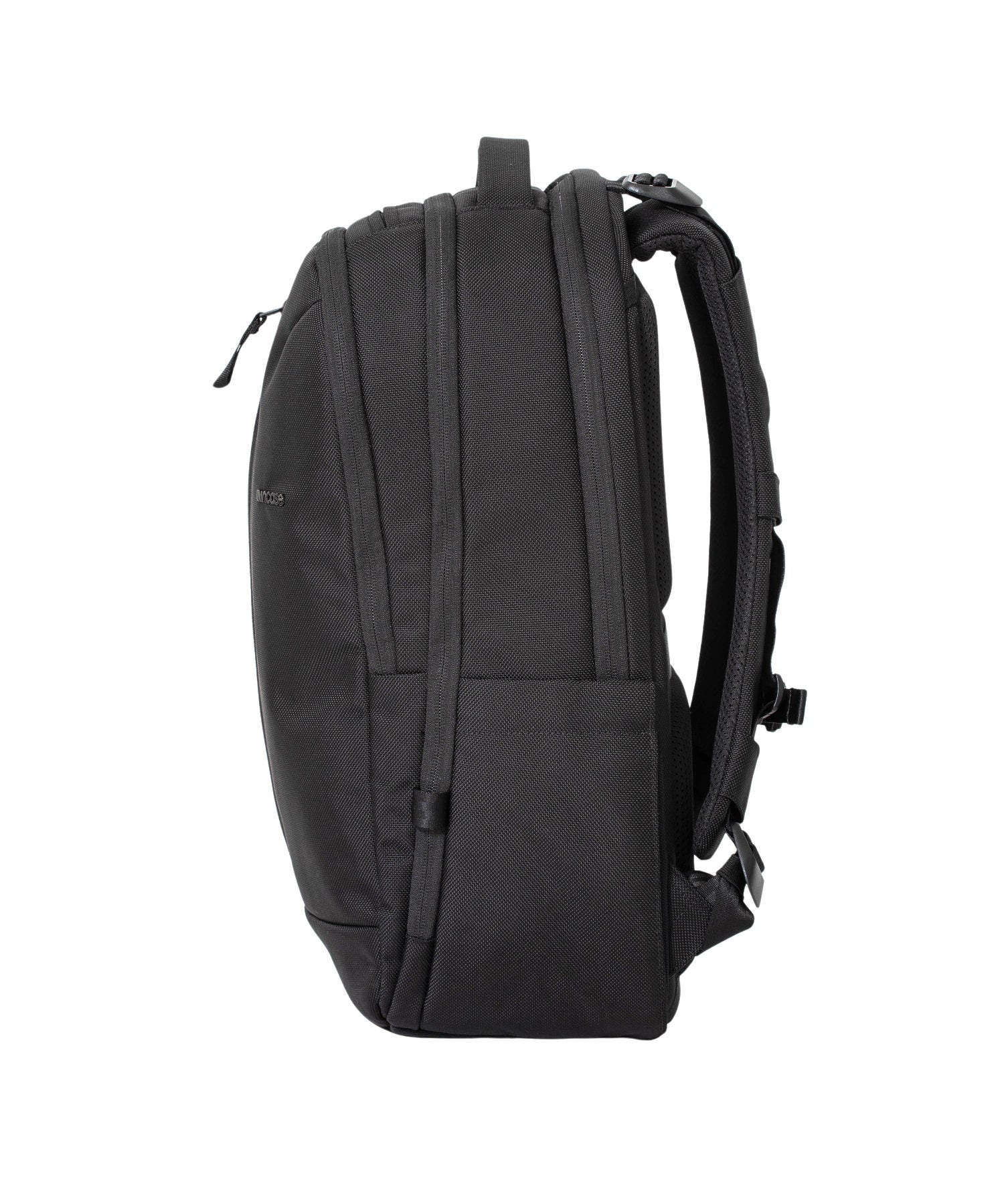 Incase Tracks Backpack 25L-Black - Image 3