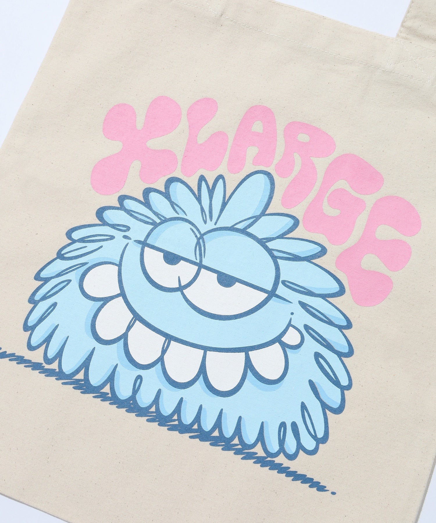 XLARGE×KEVIN LYONS TOTE BAG calif-ART - Image 3